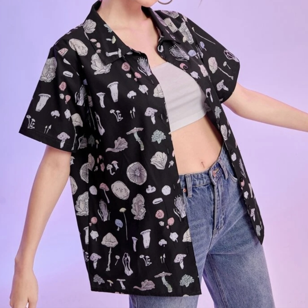 Shirt - Picture 1 of 6